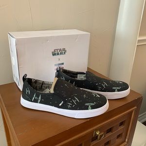 Disney Toms X Star Wars canvas Slip on Travel Light Sneakers Black Space Print 9